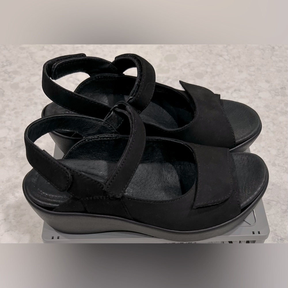 Bussola Women’s Black Suede Wedge Sandals with Velcro straps, US 8